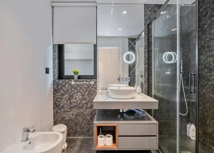 Moderno T2 Com Patios E Acesso A Piscina