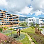 Lejlighed Moderno T2 Com Patios E Acesso A Piscina