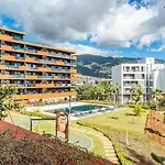Moderno T2 Com Patios E Acesso A Piscina