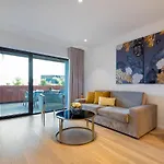 Moderno T2 Com Patios E Acesso A Piscina Apartman Funchal