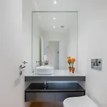 Moderno T2 Com Patios E Acesso A Piscina Apartman *