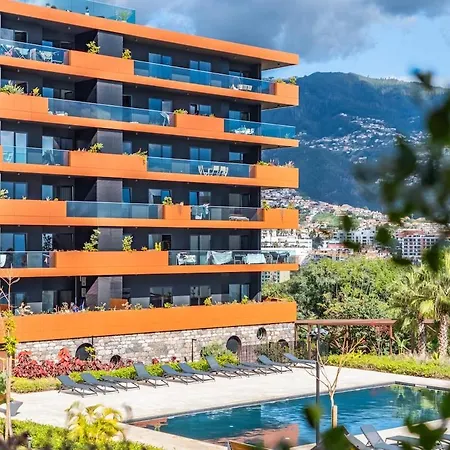 Moderno T2 Com Patios E Acesso A Piscina *