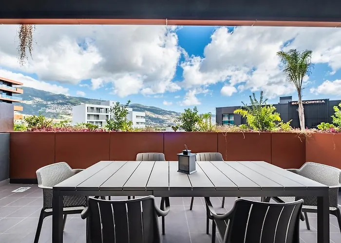 Moderno T2 Com Patios E Acesso A Piscina *